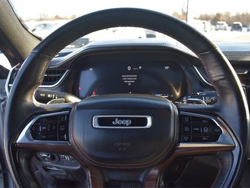 Used 2021 Jeep Grand Cherokee L Summit w/ Luxury Tech Group V image 36