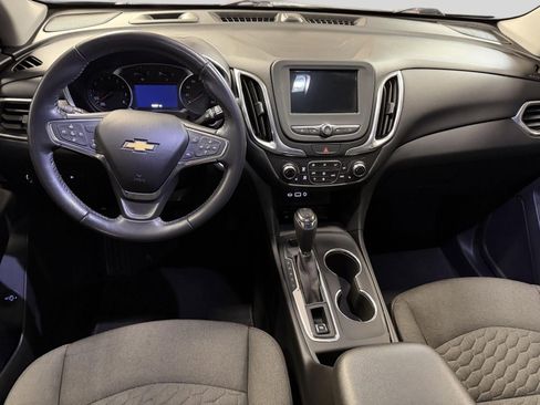 Used 2020 Chevrolet Equinox LT w/ Driver Convenience Package AWD/4WD image 14