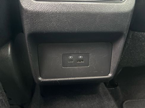 Used 2023 Nissan Rogue SL image 27