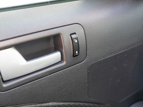 Used 2008 Ford Mustang GT Premium RWD image 11