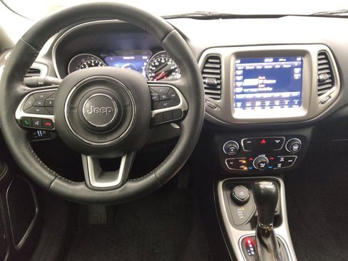 Used 2018 Jeep Compass Latitude w/ Popular Equipment Group AWD/4WD image 22