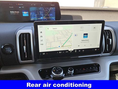 New 2025 Ford Expedition Active image 13