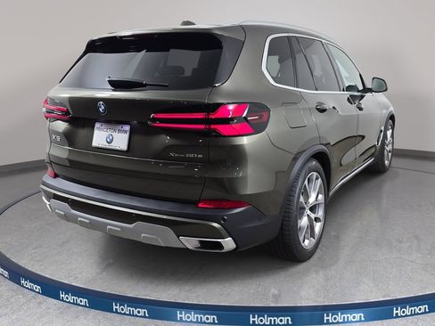 New 2026 BMW X5 xDrive50e w/ Climate Comfort Package AWD/4WD image 5