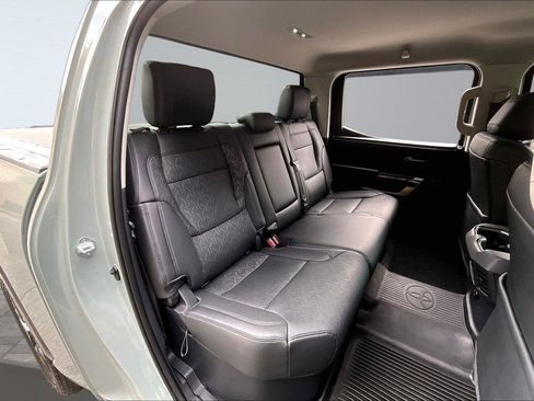 Used 2024 Toyota Tundra Limited image 28