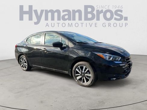 Certified 2024 Nissan Versa S w/ S Plus Package FWD image 1