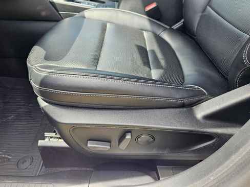 Used 2020 Ford Escape SEL image 7