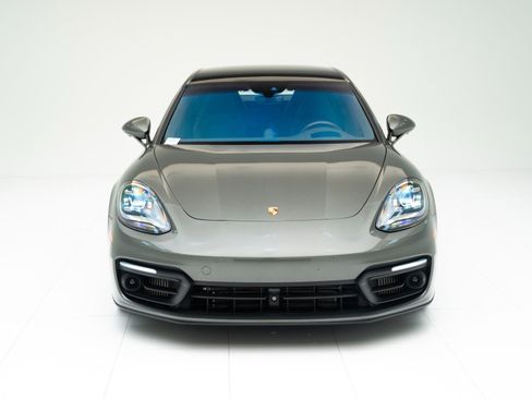 Certified 2023 Porsche Panamera 4 Platinum Edition image 6