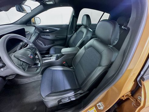 Used 2025 Buick Envista Preferred FWD image 13