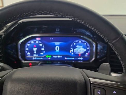Used 2024 Chevrolet Silverado 1500 High Country w/ Technology Package AWD/4WD image 6
