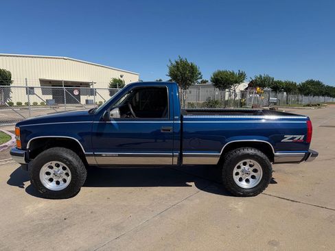 Used 1998 Chevrolet Silverado 1500 4x4 Regular Cab image 9