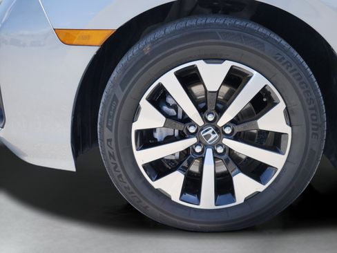 Used 2025 Honda Odyssey EX-L image 42