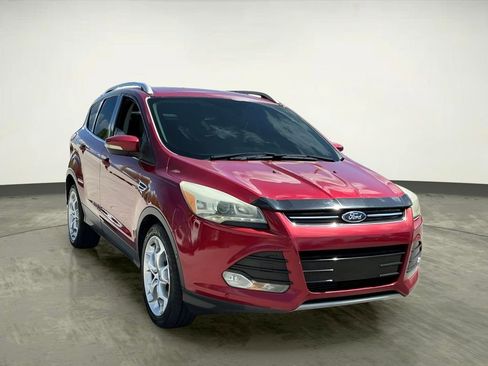 Used 2014 Ford Escape Titanium w/ Equipment Group 401A FWD image 11
