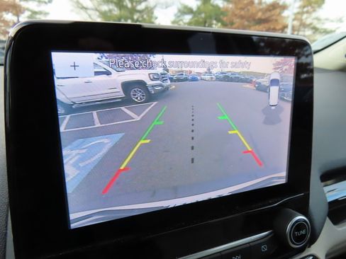 Used 2020 Ford EcoSport Titanium image 24