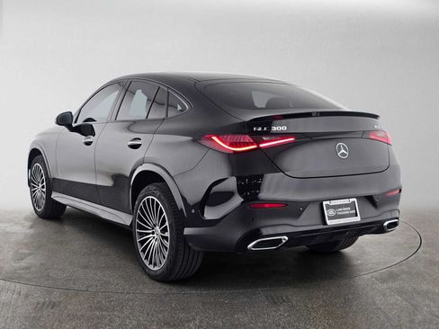 Used 2026 Mercedes-Benz GLC 300 4MATIC image 3