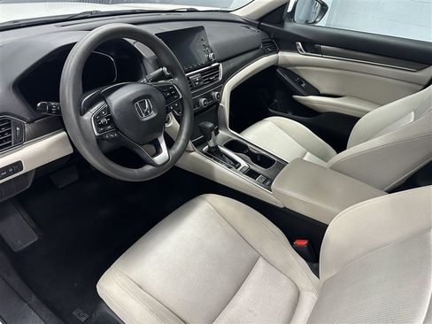 Used 2019 Honda Accord LX image 2
