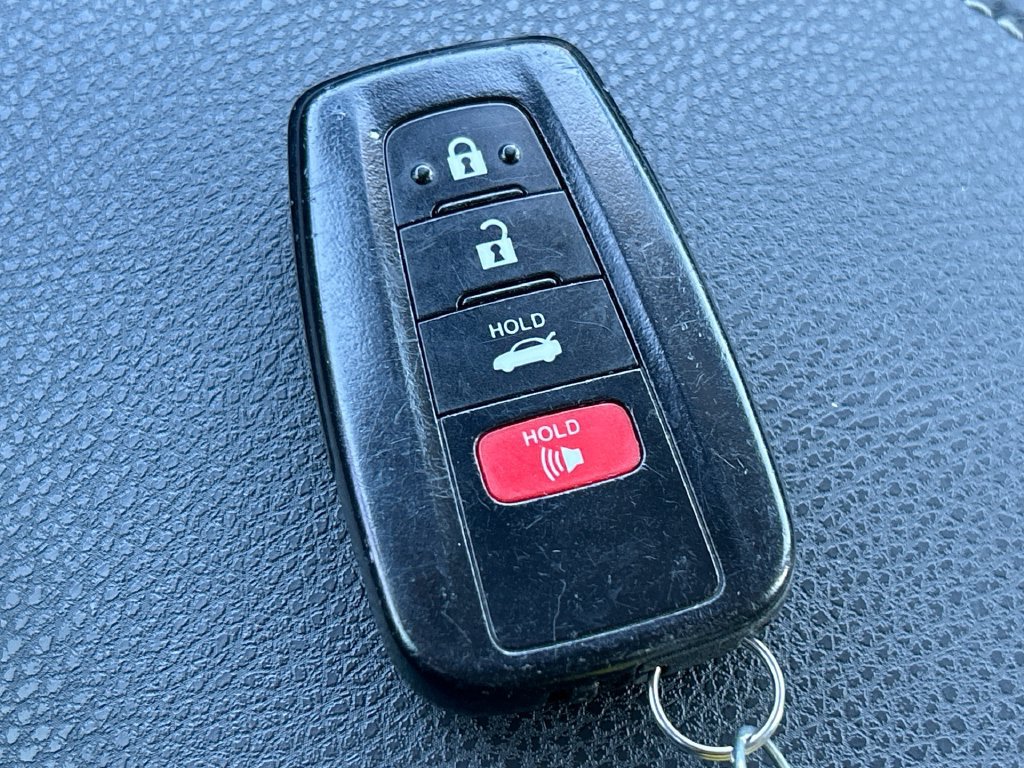 Used 2019 Toyota Camry XSE w/ Driver Assist Package FWD image 20