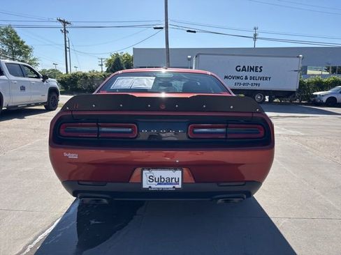 Used 2020 Dodge Challenger R/T RWD image 5