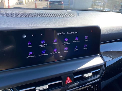 Used 2025 Kia Seltos S image 21