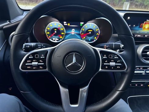 Certified 2022 Mercedes-Benz GLC 300 image 19