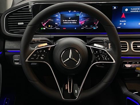 New 2026 Mercedes-Benz GLE 450 4MATIC image 16