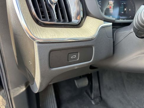 New 2026 Volvo XC60 B5 Plus w/ Protection Package Premier image 14