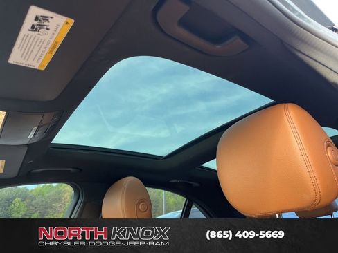 Used 2021 Mercedes-Benz C 300 Sedan image 7