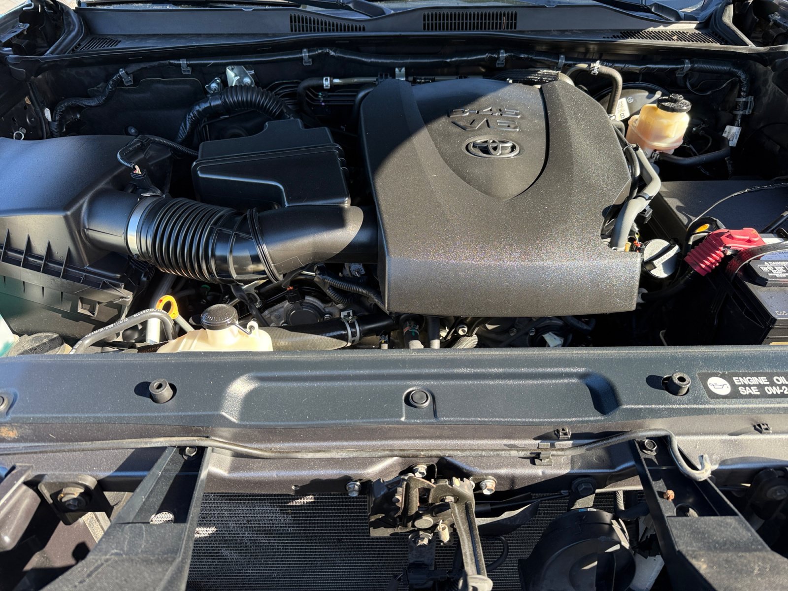 Used 2018 Toyota Tacoma TRD Sport AWD/4WD image 20