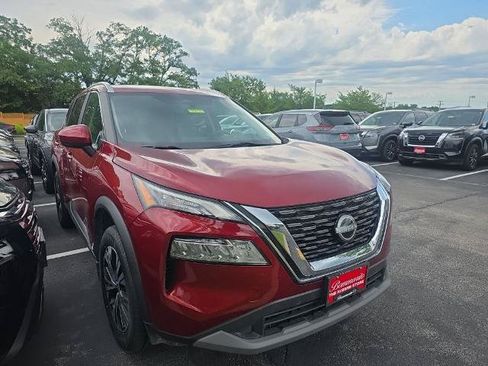 Certified 2023 Nissan Rogue SV w/ SV Premium B Package AWD/4WD image 3