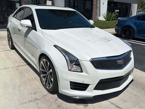 Used 2016 Cadillac ATS V w/ Luxury Package RWD image 3