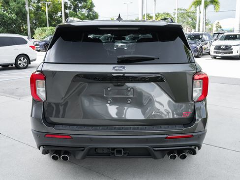 Used 2020 Ford Explorer ST w/ Premium Technology Package AWD/4WD image 9
