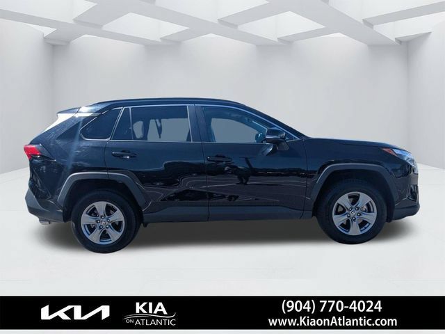 Used 2024 Toyota RAV4 XLE FWD image 2