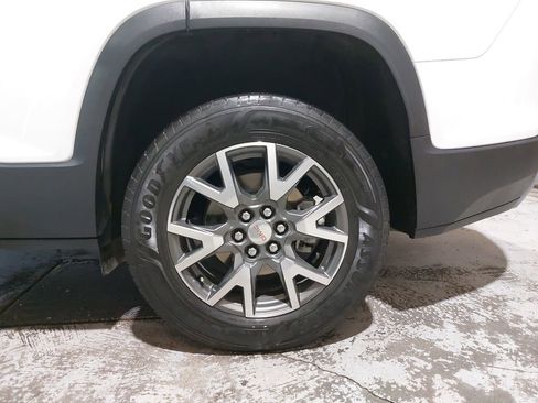 Used 2023 GMC Acadia SLE w/ Driver Convenience Package FWD image 35