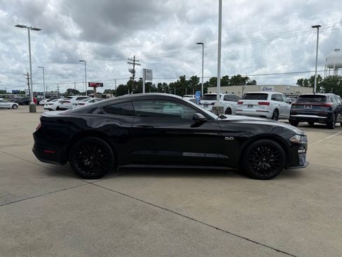 Used 2019 Ford Mustang GT w/ GT Performance Package RWD image 8