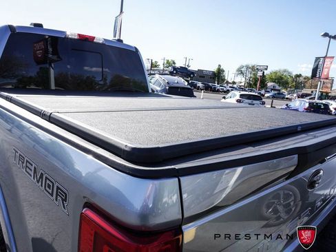 Used 2022 Ford F350 Lariat w/ Tremor Off-Road Package image 10