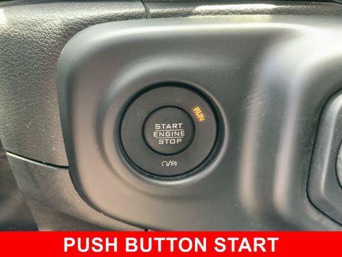Used 2022 Jeep Wrangler Unlimited Sport AWD/4WD image 30