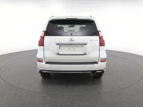 Used 2017 Lexus GX 460 Luxury AWD/4WD image 7