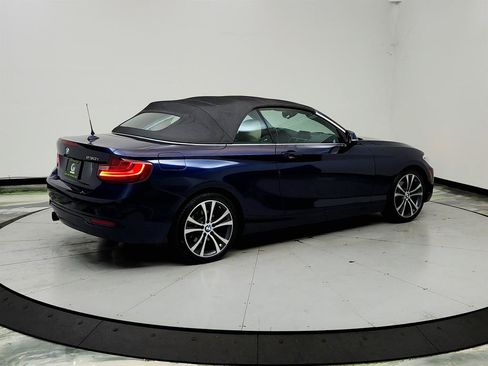 Used 2017 BMW 230i Convertible RWD image 5
