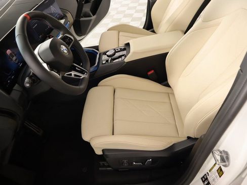 New 2025 BMW X3 M50 w/ Premium Package AWD/4WD image 12