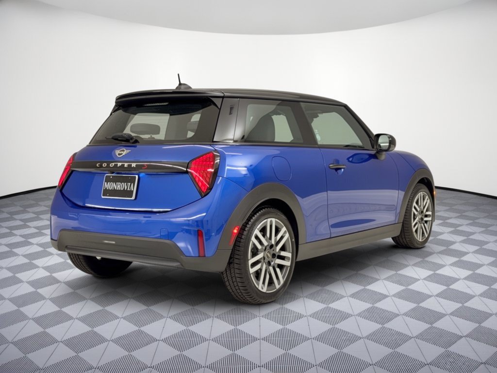 Used 2026 MINI Cooper S FWD image 9