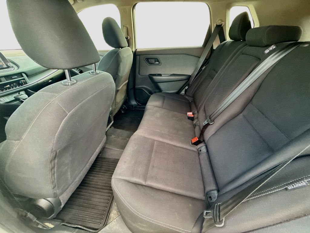 Used 2023 Nissan Rogue S AWD/4WD image 26