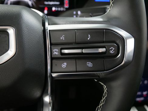 Used 2024 GMC Acadia Denali w/ LPO, Floor Liner Package image 29