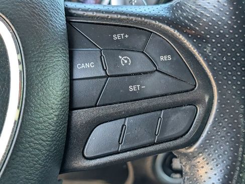 Used 2021 Dodge Challenger R/T Scat Pack RWD image 18