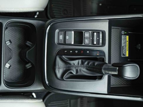 Used 2024 Honda CR-V EX-L image 21