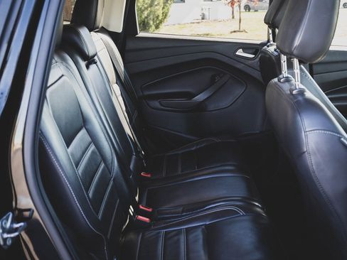 Used 2018 Ford Escape Titanium w/ Ford Safe & Smart Package image 32