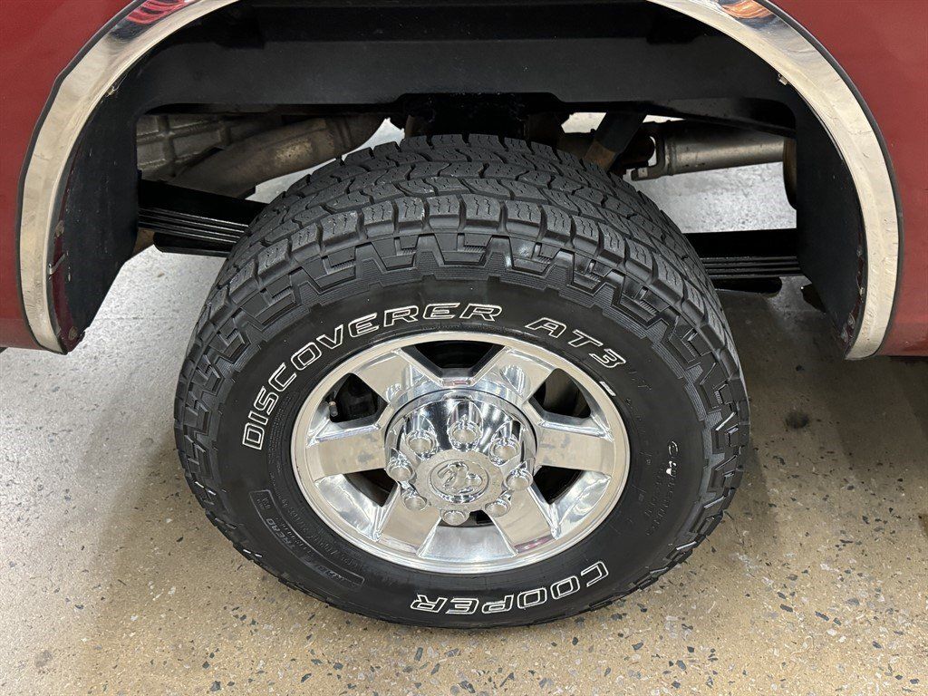 Used 2013 RAM 2500 SLT w/ Luxury Group AWD/4WD image 18