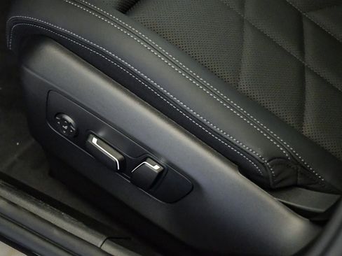 New 2026 BMW i5 eDrive40 w/ M Sport Package image 25