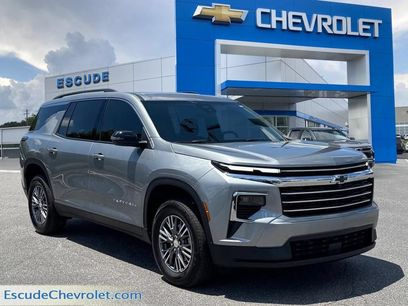 Used 2026 Chevrolet Traverse LT w/ LPO, Floor Liner Package