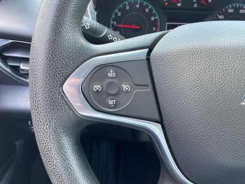 Used 2021 Chevrolet Traverse LS FWD image 26