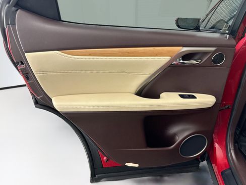 Used 2019 Lexus RX 450hL Premium image 28