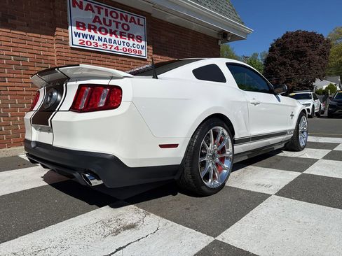 Used 2010 Ford Mustang Shelby GT500 RWD image 11